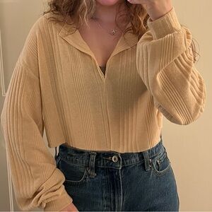 Cropped Beige Ribbed Collared Pullover